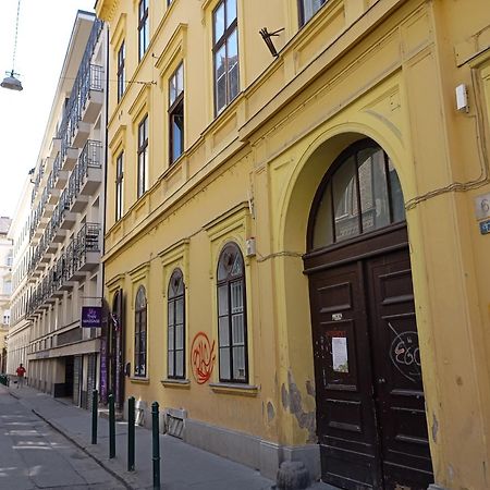 Operahouse Rooms Budapest Bagian luar foto