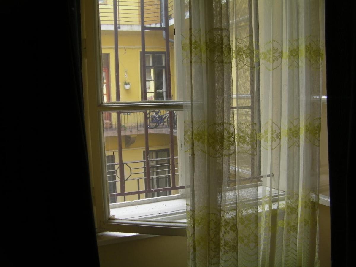 Operahouse Rooms Budapest Bagian luar foto